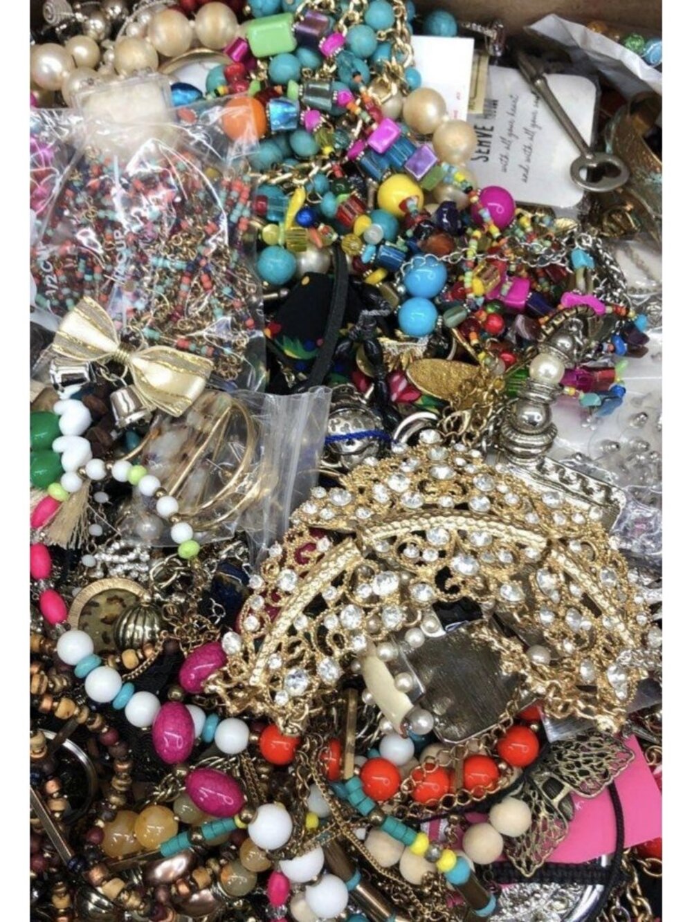 12 bs Vintage Mod Costume Jewelry Mixed Lot Color Beaded Craft Repair + Wearable